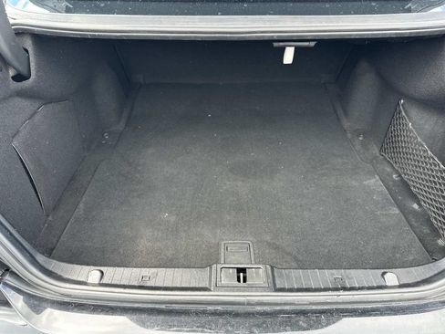 Used 2009 Mercedes-Benz E 350 4MATIC Sedan image 10