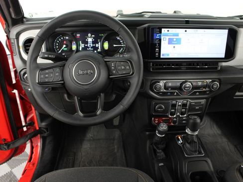 Used 2025 Jeep Wrangler Unlimited Sport S 4xe AWD/4WD image 9