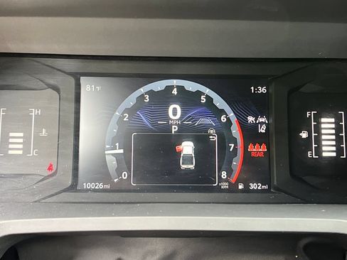 Certified 2024 Toyota Tacoma SR5 AWD/4WD image 15