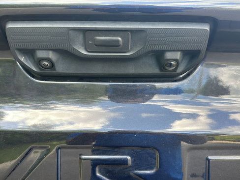 Used 2024 Chevrolet Silverado 1500 High Country w/ Technology Package image 31