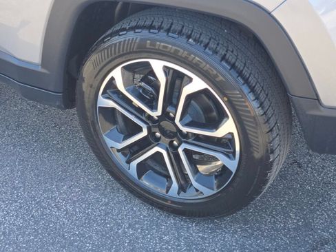 Certified 2023 Jeep Compass Limited AWD/4WD image 19