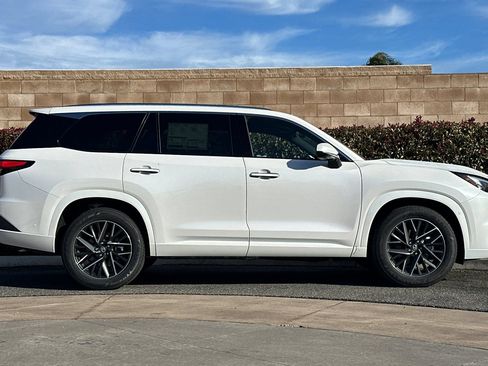 New 2026 Lexus TX 350 FWD image 3