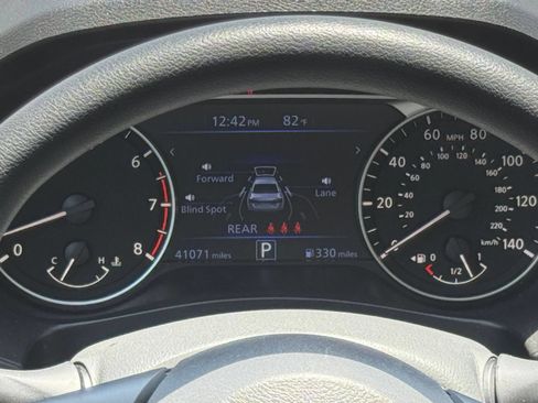 Used 2025 Nissan Altima 2.5 SV FWD image 36