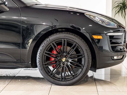 Used 2017 Porsche Macan GTS AWD/4WD image 10