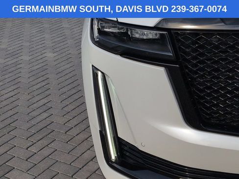 Used 2022 Cadillac Escalade Sport Platinum AWD/4WD image 11