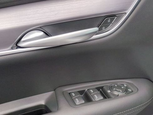 New 2026 Cadillac XT5 Luxury FWD image 22