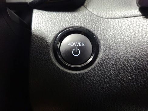 Certified 2025 Toyota Camry SE w/ Convenience Package FWD image 34