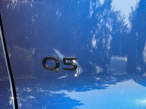 Used 2025 Audi Q5 Premium Plus AWD/4WD image 24