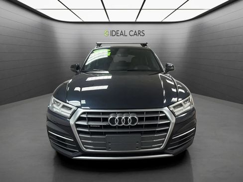 Used 2018 Audi Q5 2.0T Premium Plus w/ Premium Plus Package AWD/4WD image 2