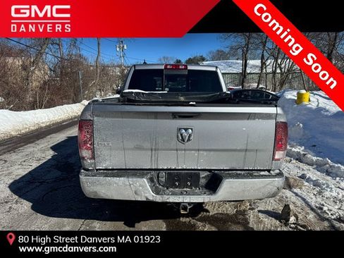 Used 2022 RAM 1500 Classic SLT w/ Electronics Group image 4