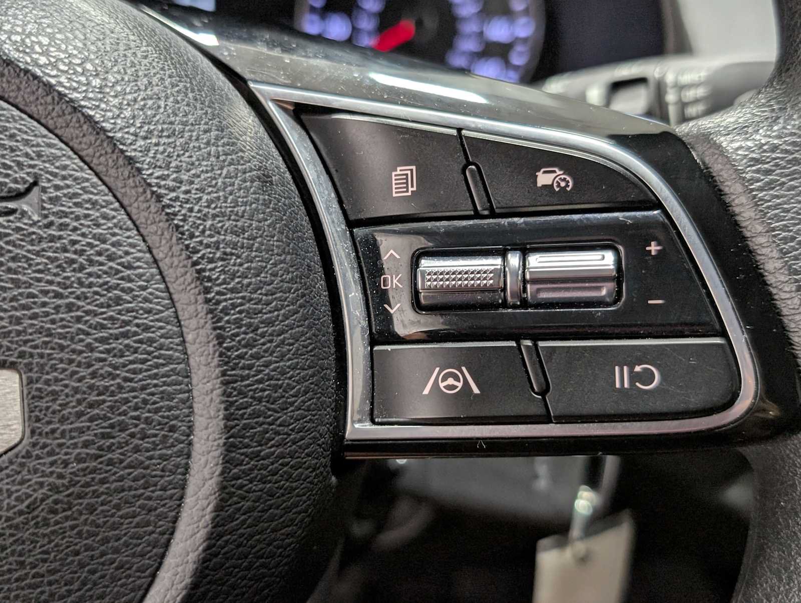 Certified 2023 Kia Forte LXS FWD image 25