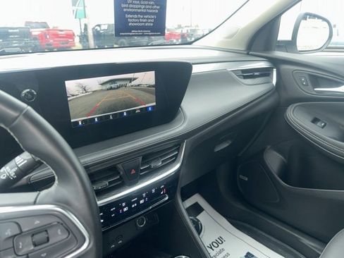 Used 2024 Buick Encore GX Avenir w/ Avenir Technology Package image 28
