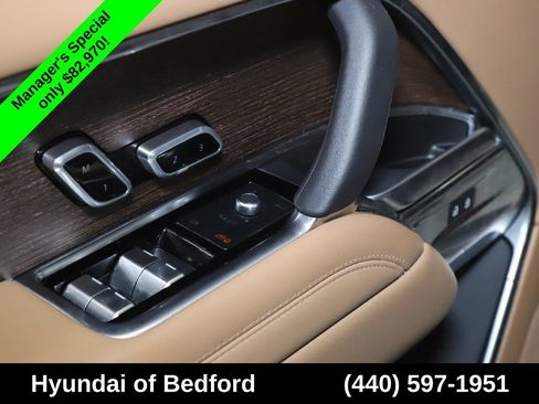 Used 2023 Land Rover Range Rover SE AWD/4WD image 19