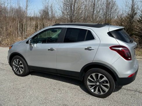 Used 2022 Buick Encore Preferred w/ Safety Package AWD/4WD image 8