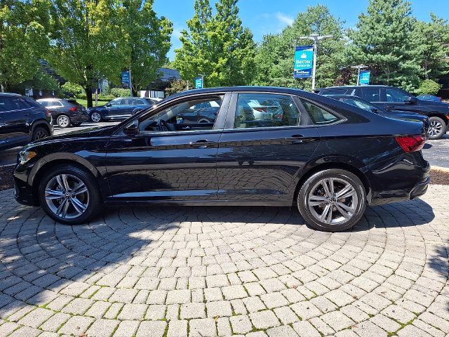 Used 2023 Volkswagen Jetta SE FWD image 5