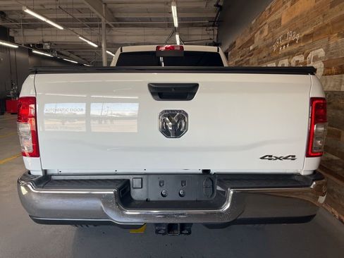 Used 2024 RAM 2500 Tradesman w/ Chrome Appearance Group image 7