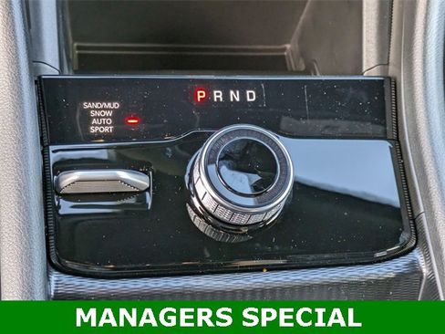 New 2025 Jeep Grand Cherokee Limited w/ Black Appearance Package image 21