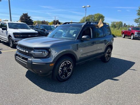 Used 2026 Ford Bronco Sport Outer Banks AWD/4WD image 3