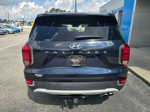 Used 2021 Hyundai Palisade SEL FWD image 4