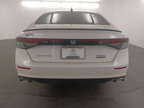 Used 2024 Honda Accord Sport image 6