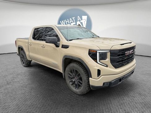 Used 2022 GMC Sierra 1500 Elevation image 1