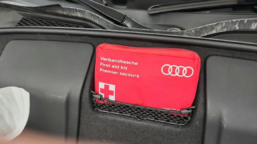 Used 2017 Audi R8 V10 w/ Carbon Exterior Package AWD/4WD image 52