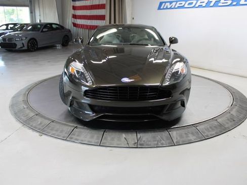 Used 2014 Aston Martin Vanquish Coupe RWD image 2