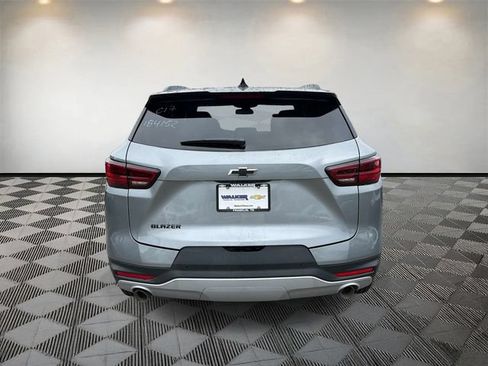 New 2026 Chevrolet Blazer LT w/ Convenience Package FWD image 6