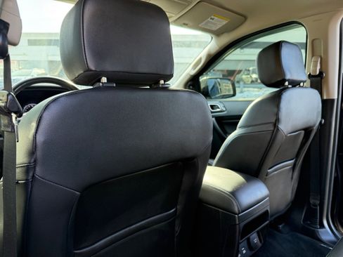 Used 2019 Ford Ranger Lariat w/ Equipment Group 501A Mid image 18