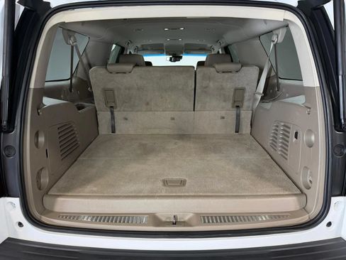 Used 2015 Chevrolet Suburban LT w/ Max Trailering Package RWD image 14