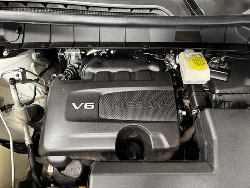 Used 2022 Nissan Pathfinder Platinum w/ Cargo Package image 38