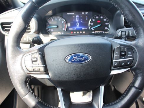 Used 2020 Ford Explorer Limited w/ Class III Trailer Tow Package AWD/4WD image 13