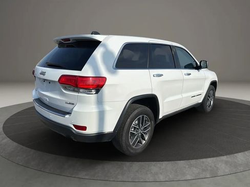Used 2018 Jeep Grand Cherokee Limited image 4