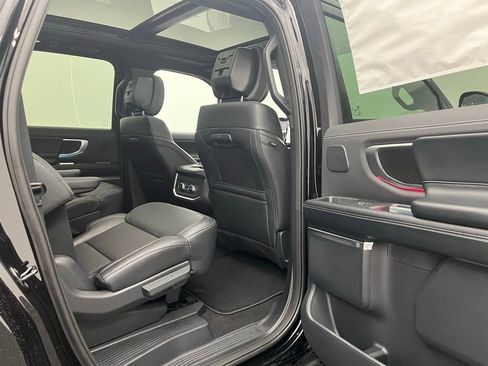 New 2026 Ford Expedition Max Platinum w/ Stealth Performance Package image 28