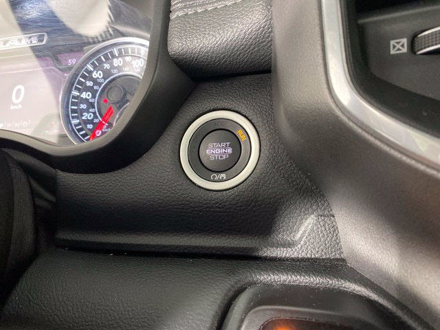 Used 2020 RAM 1500 Laramie AWD/4WD image 29