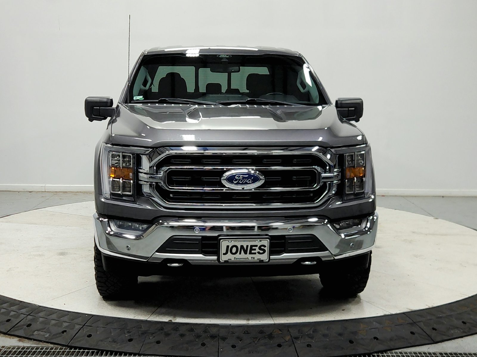 Used 2021 Ford F150 XLT w/ Equipment Group 302A High AWD/4WD image 3