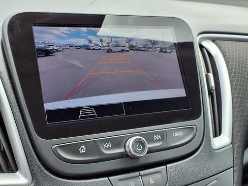Used 2023 Chevrolet Malibu LT FWD image 8