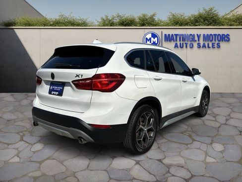 Used 2017 BMW X1 xDrive28i image 3