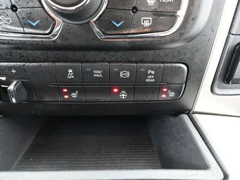 Used 2016 RAM 3500 Big Horn image 34