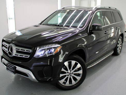 Used 2018 Mercedes-Benz GLS 450 4MATIC w/ Premium Package image 2