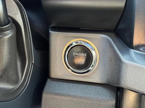 Used 2025 Ford F250 Platinum AWD/4WD image 33