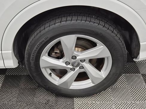 Used 2019 Audi Q3 2.0T Premium image 11