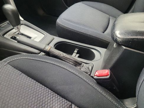 Used 2014 Subaru Forester 2.5i AWD/4WD image 26