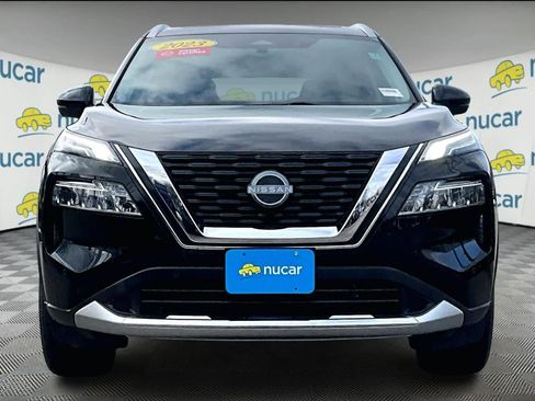Used 2023 Nissan Rogue Platinum w/ Platinum Premium Package image 2