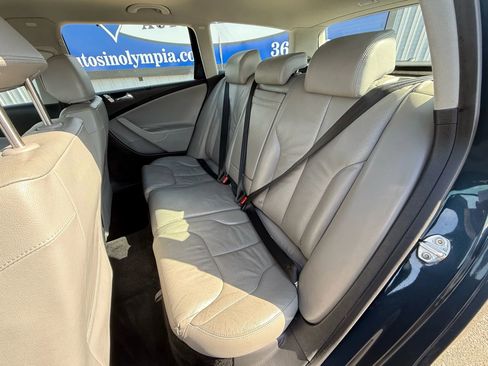 Used 2007 Volkswagen Passat 3.6 image 11