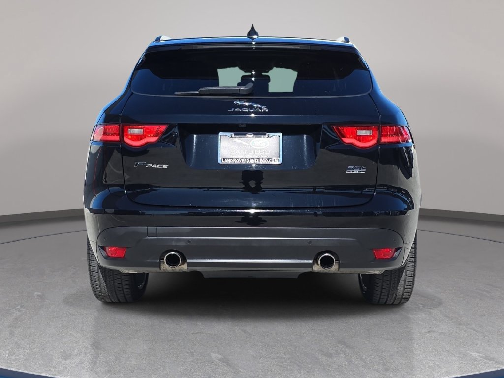 Used 2017 Jaguar F-PACE R-Sport AWD/4WD image 7