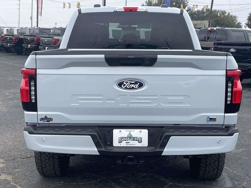 Used 2025 Ford F150 Lightning XLT image 4