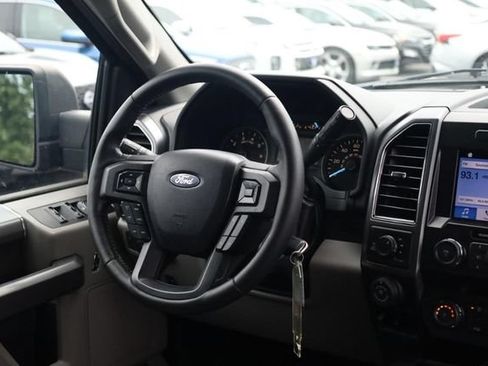 Used 2019 Ford F150 XLT w/ Equipment Group 302A Luxury AWD/4WD image 21