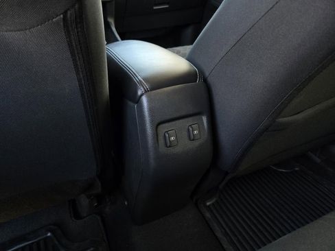 Used 2023 Nissan Kicks SV image 13