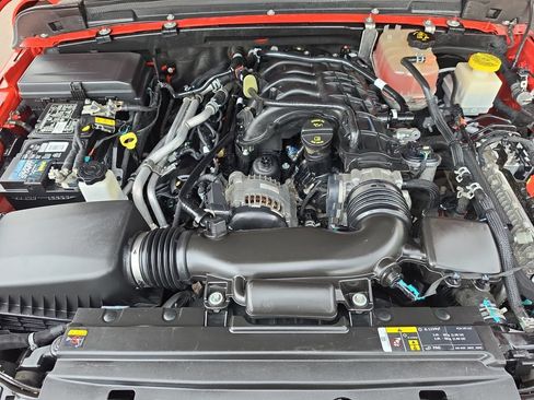 Used 2021 Jeep Gladiator Overland AWD/4WD image 21